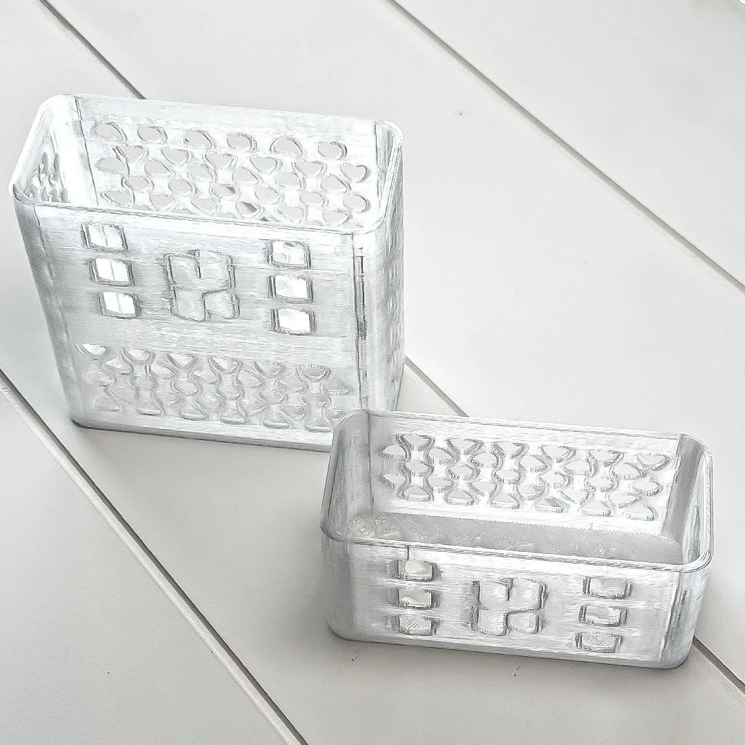 Over‑the‑Edge Aquarium Planter