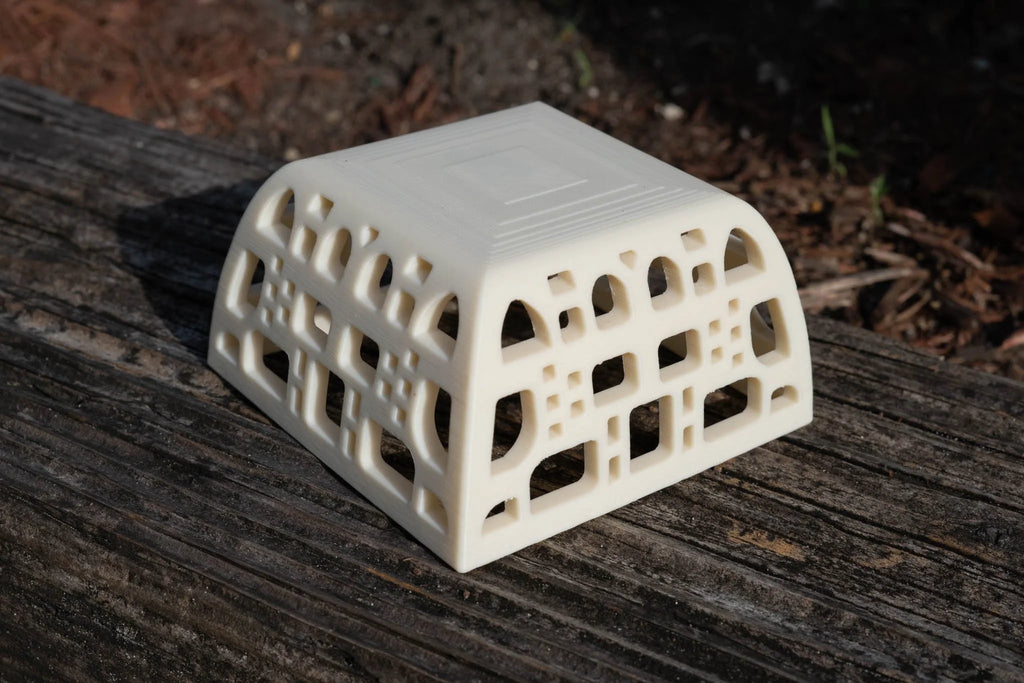 Cricket Hotel Hide - Reptile Slow Feeder