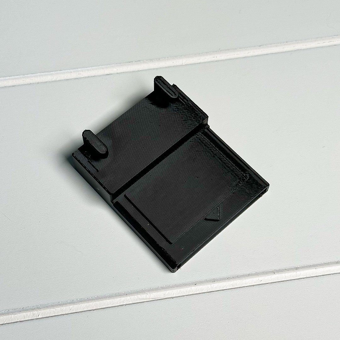 Game Boy Color/ Advance/ Micro/ DMG/ Pocket / Cartridge Mount - IKEA Skadis