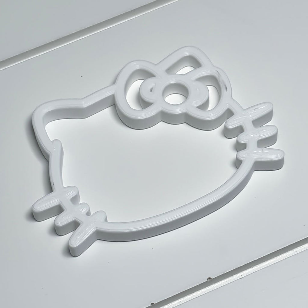 Kawaii Kitty Fish Feeding Portal