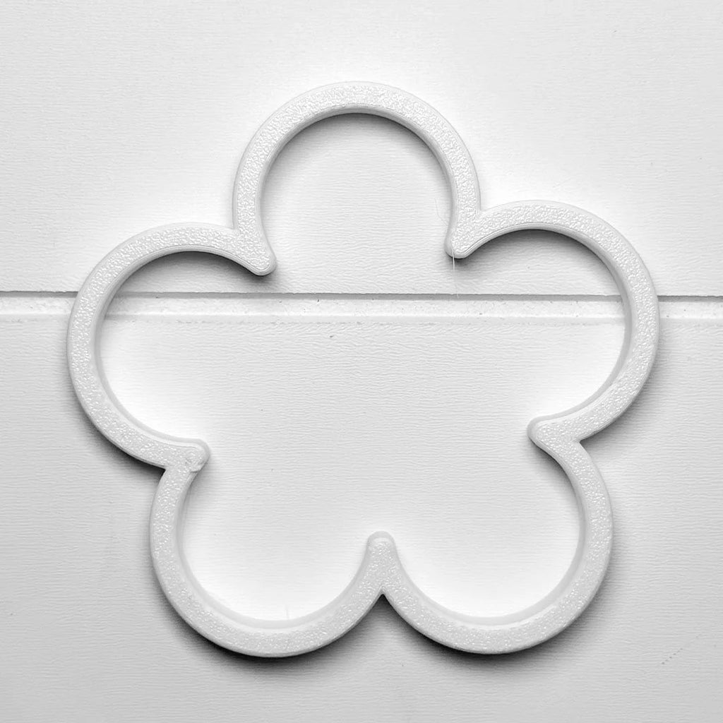 Daisy Fish Feeding Portal