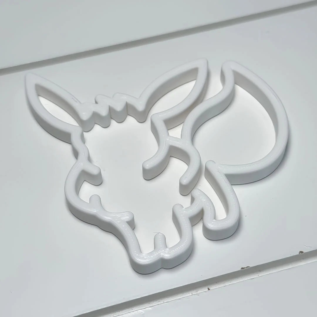 Eeveelution Pokeportal Fish Feeding Portal