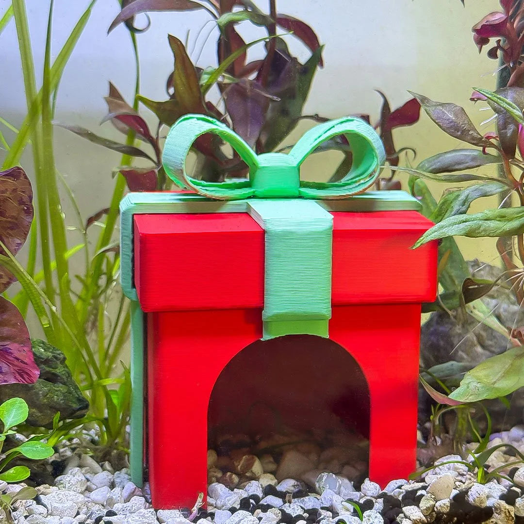 Christmas Present Betta Hide / Cave