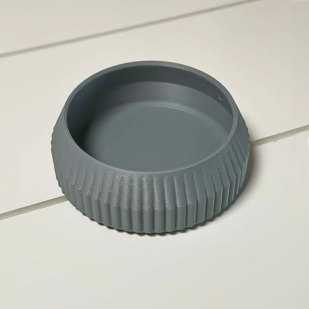 Minimalist Ribbed Shallow Wide Planter